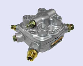 0438101037 Divisori carburante Bosch  | Mercedes W201 2.5 16 V | rigenerato 0 438 101 037 Bosch 0438101037, 0438101036, 0986438236, 0 438 101 037, 0 438 101 036, 0 986 438 236 Mercedes 190 W201 E 2.5-16
